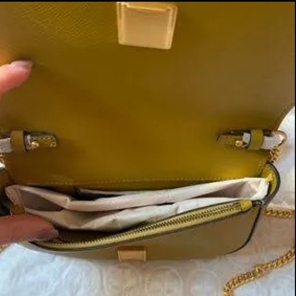 Brand New Tory Burch crossbody yellow/green 💛 - Picture 3 of 3